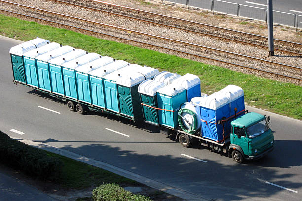 Best Porta potty delivery and setup  in Mount Vernon, OH